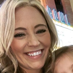 Meet your Posher, Anne